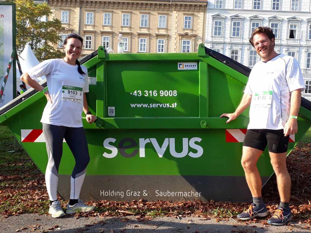 Servus MitarbeiterInnen beim Graz Marathon